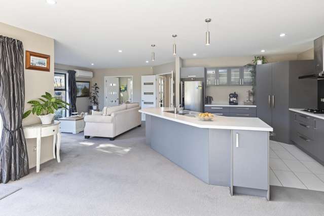 2 Carlyle Lane Rolleston_1