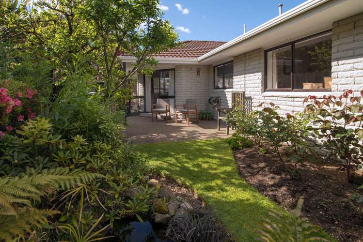 26 Robertson Street Glenholme_18