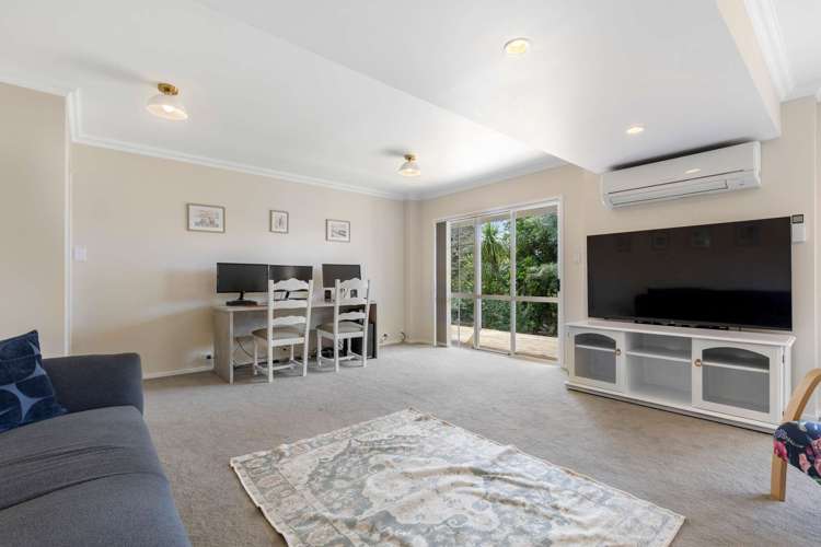 3 Laingrange Place Laingholm_14