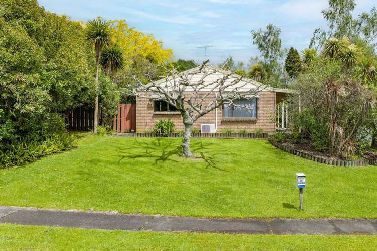 5 Marlowe Drive Leamington_17