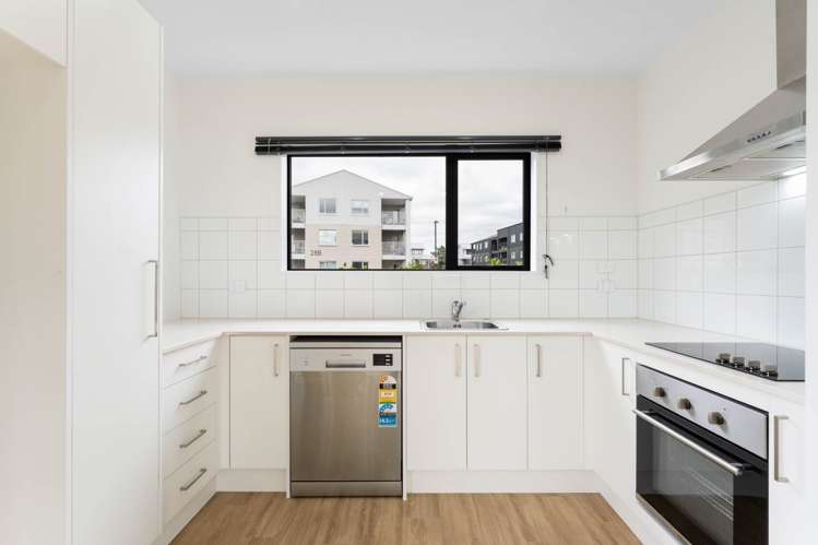 31 Eileen Newey Place Henderson_7