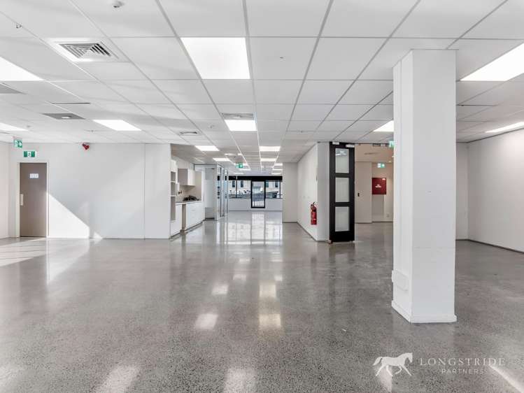 5/100 Carlton Gore Road Newmarket_2