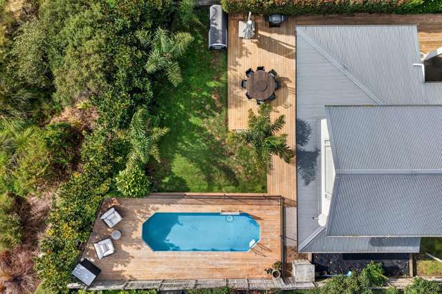 6 Giarni Place Karaka_2