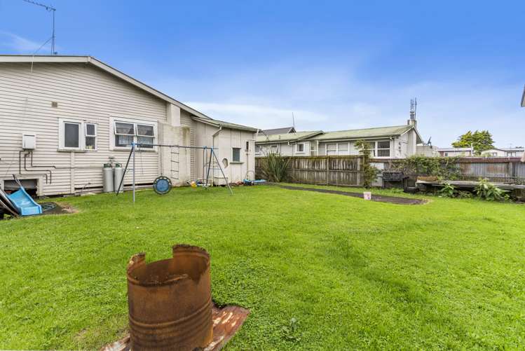 92 Walmsley Road Favona_5