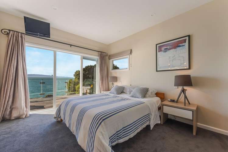 561 Rocks Road, Moana Nelson_15