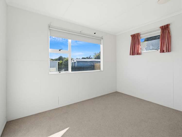 37 kimberley Grove Westbrook_15