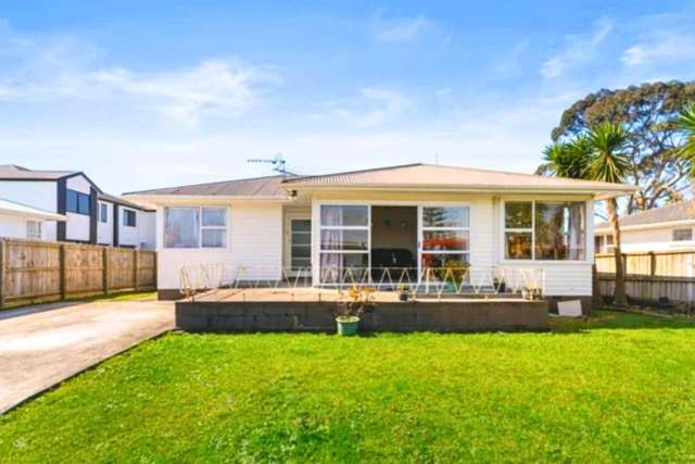 Spacious Family Home in Rosehill Papakura