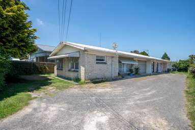 125A & 125B Killarney Road_2