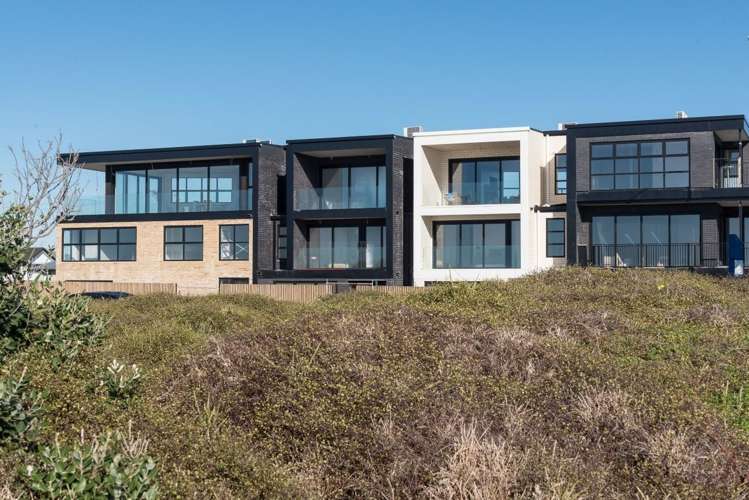 210 Marine Parade Mount Maunganui_18