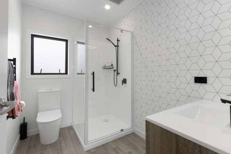 461 Marine Parade Napier South_12