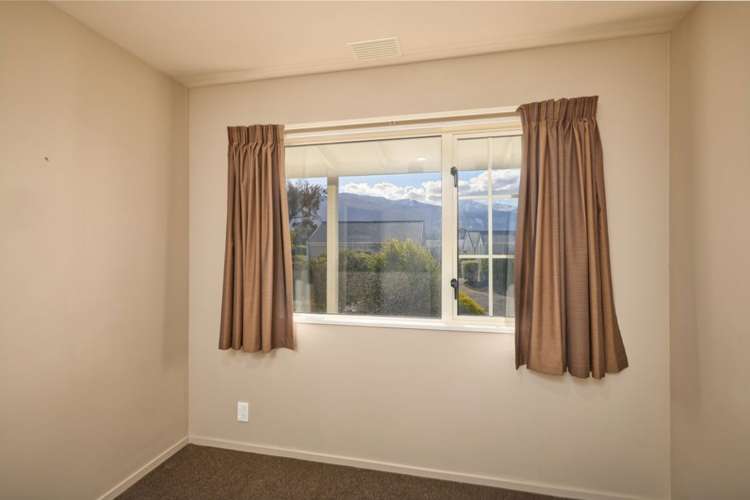 3/7 Old Beach Road Kaikoura Flat_13