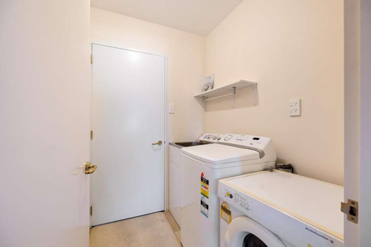 2b Hilton Drive Amberley_11