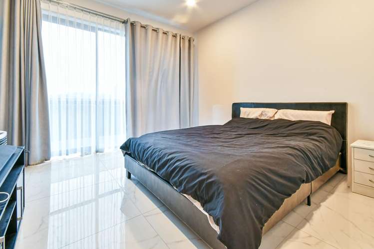 14 Henriette Place The Gardens_15