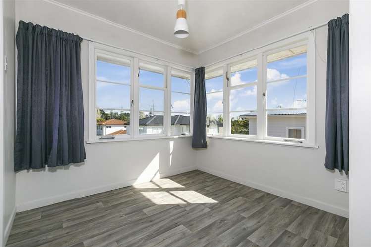 28 Koromiko Street New Lynn_9
