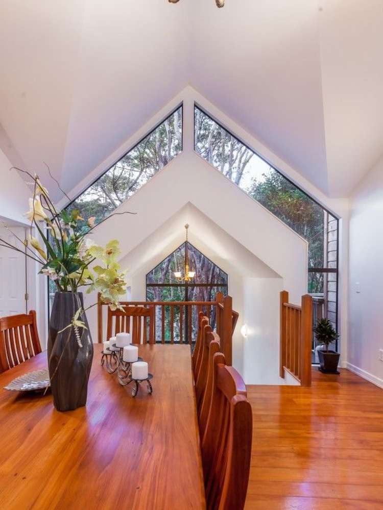 176 Laingholm Drive Titirangi_15