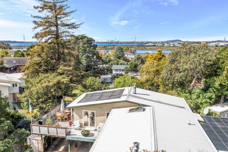 115 Tiroroa Avenue Te Atatu South_23