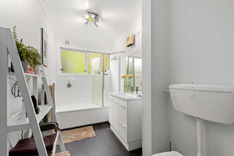 470c Stokes Valley Road Stokes Valley_11