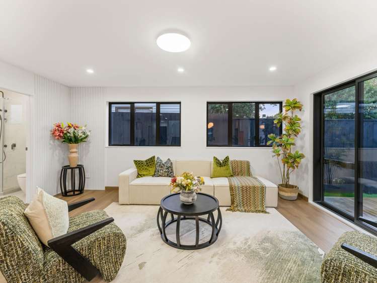 46a & 46b Woodford Avenue Henderson_29