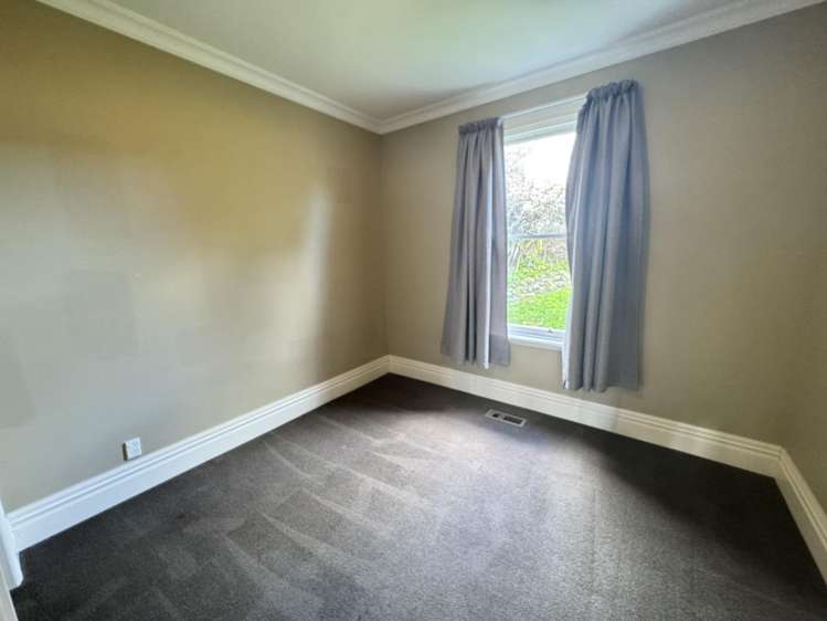  27 Tawa Terrace Tawa_17