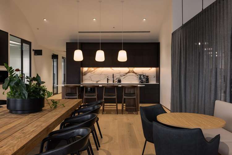 10 & 12 Viaduct Harbour Avenue Auckland Cbd_2