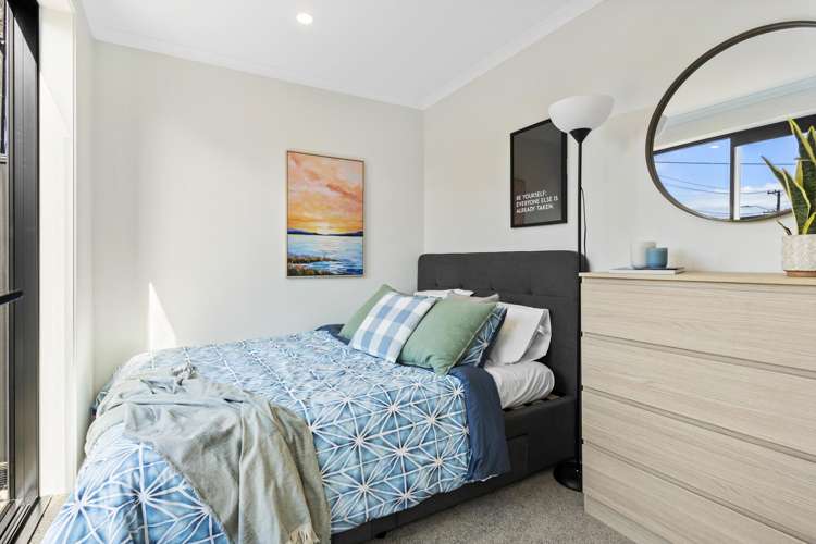 2/492-494 Richardson Road Mt Roskill_6