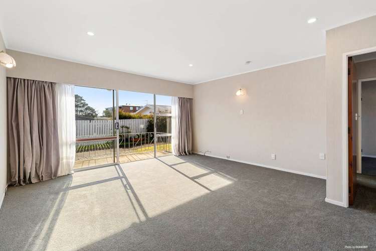 2/93 Seddon Street Pukekohe_1