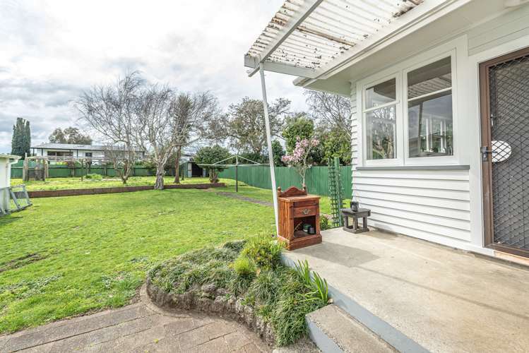 4 Lincoln Road Springvale_1