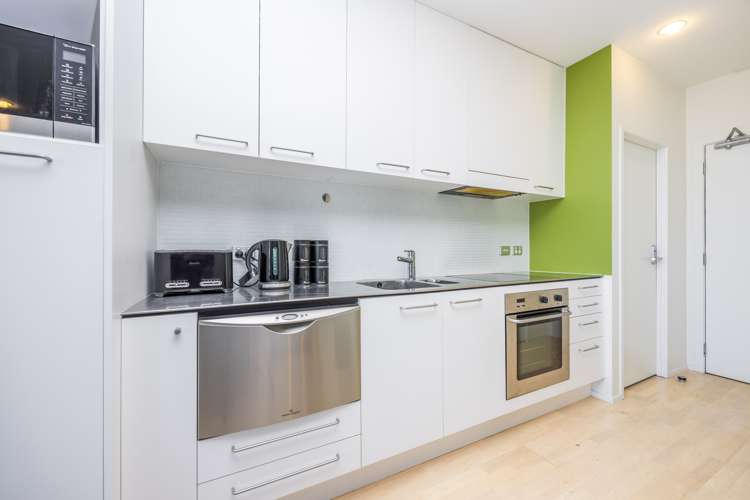 1213/30 Beach Road Auckland Central_7