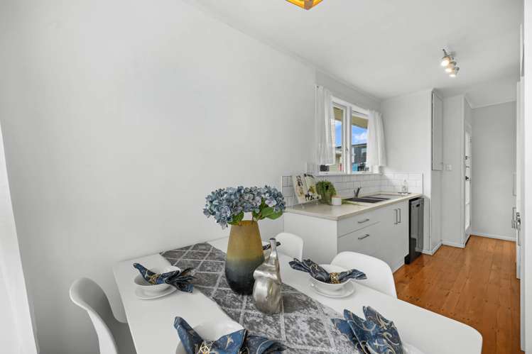 8A White Road Manurewa_6