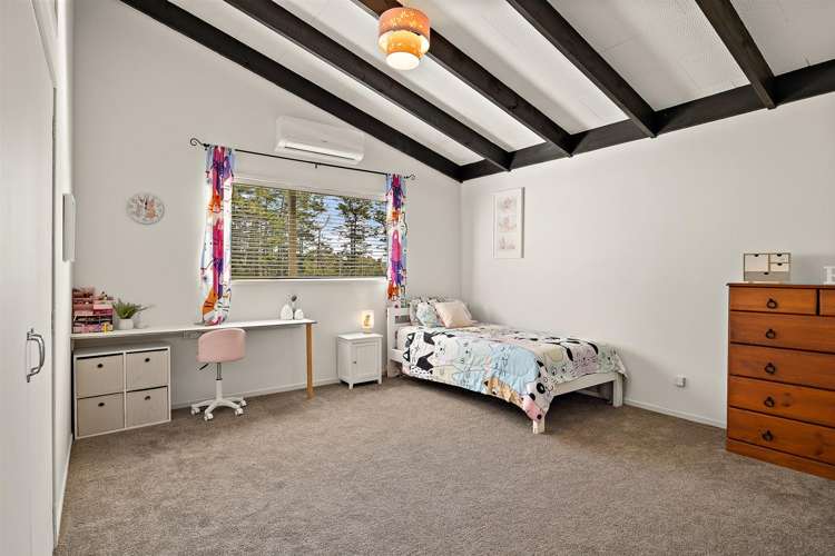 1115 State Highway 16 Waimauku_20