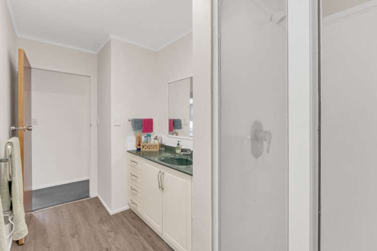 542 Childers Road Te Hapara_22