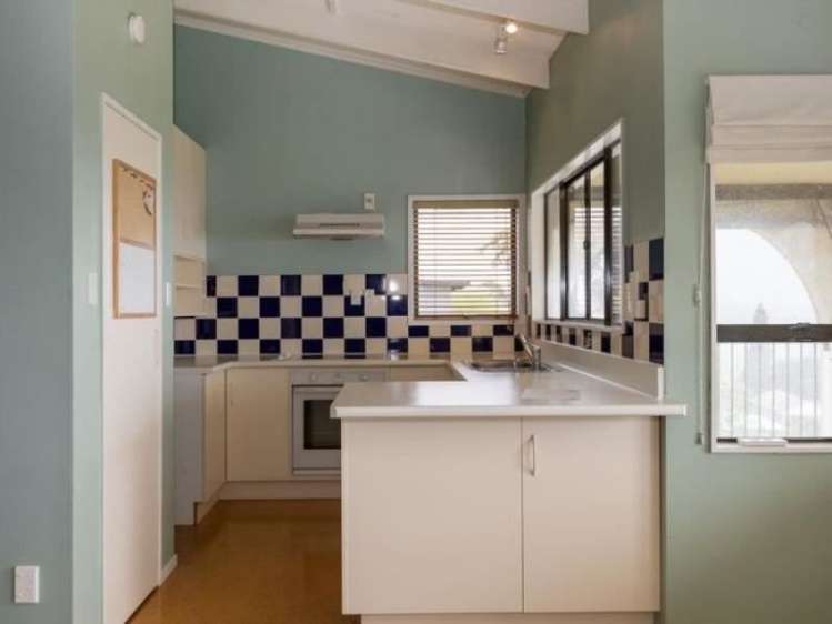 5a French Place Tihiotonga_5