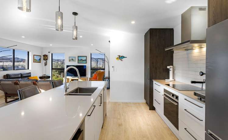 5 Kaka Place Halswell_1