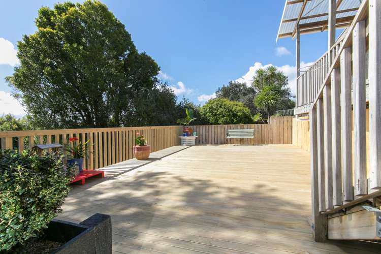 71 Glengarry Road Glen Eden_12