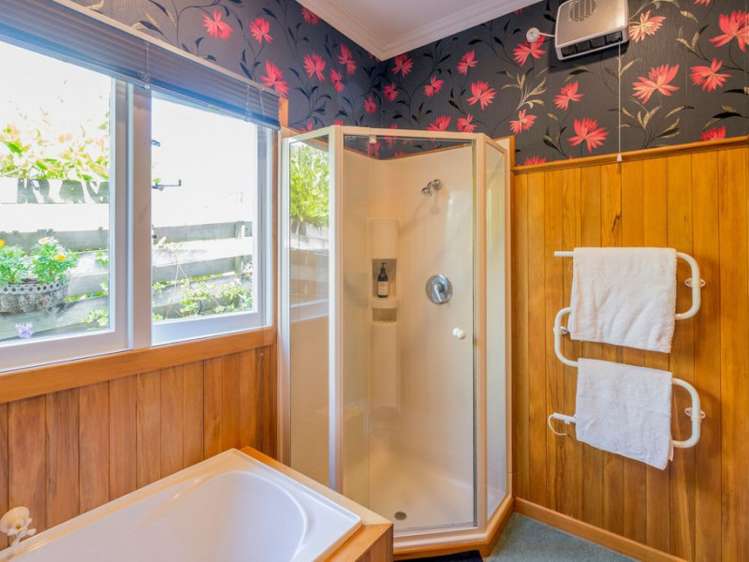 49 Waimea Road Waikanae Beach_15