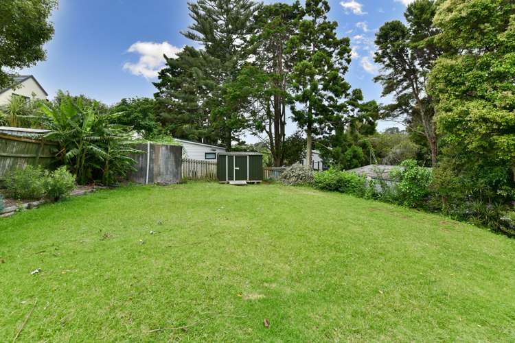 36 Doyly Drive Stanmore Bay_8
