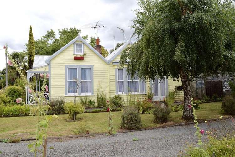 4 Clifton Avenue Carterton_11