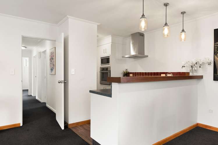 11/27 Saint Albans Street Bradford_7