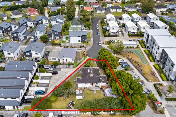 9 Mavis Place Beach Haven_22