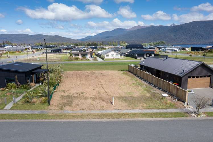 33 Takitimu Avenue Te Anau_6