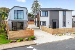 Modern House in Prime Location