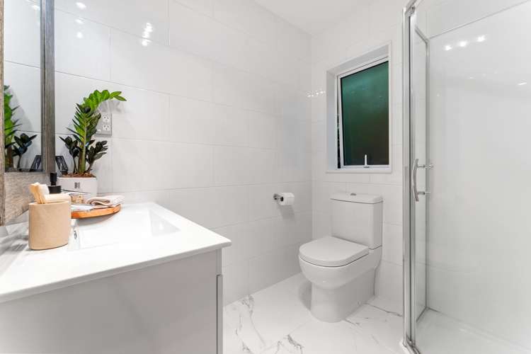 24 Woodridge Drive Stanmore Bay_12