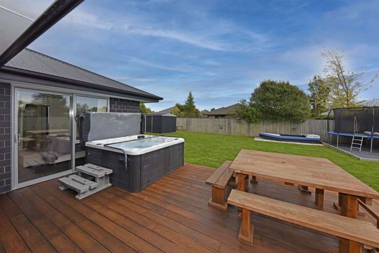 5 Benjes Place Woodend_18