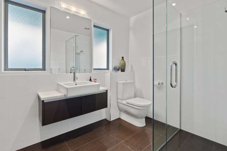 2/19a Sanders Avenue Takapuna_17