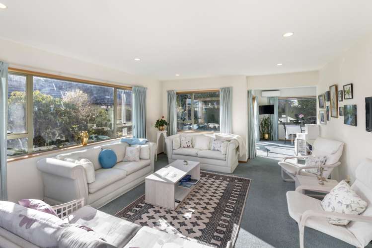 1/14 Aston Drive Waimairi Beach_2