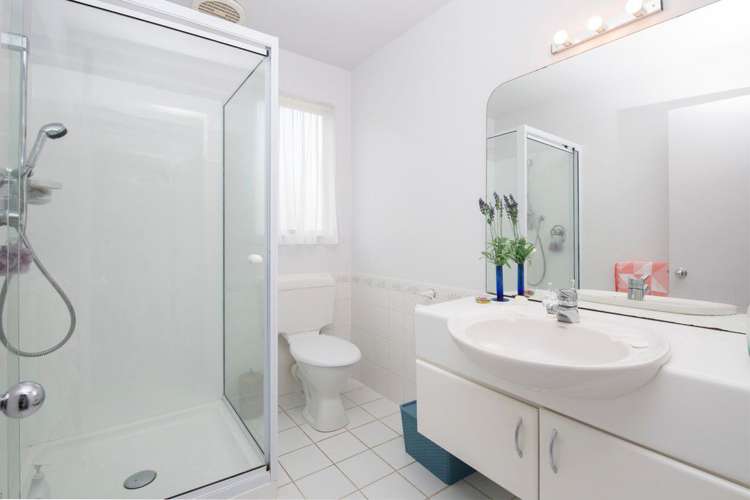 6/50 Cook Street Howick_11