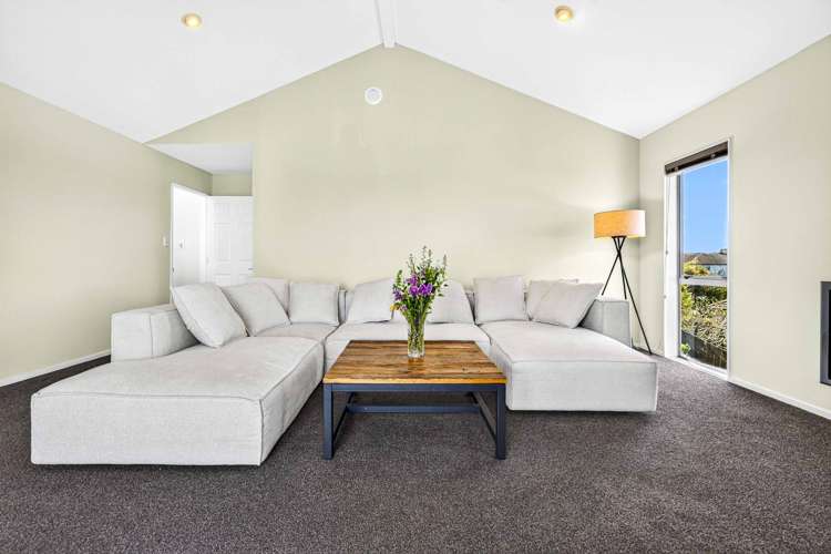 21 Kotanui Avenue Army Bay_10