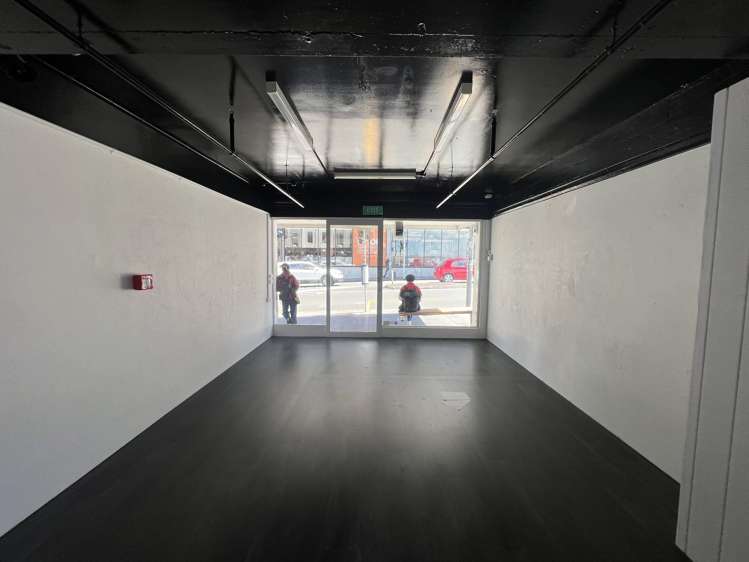 Shop 1/88 Broadway_0