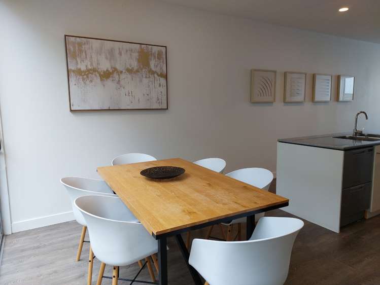 20k Fisher-Point Drive Auckland Central_5