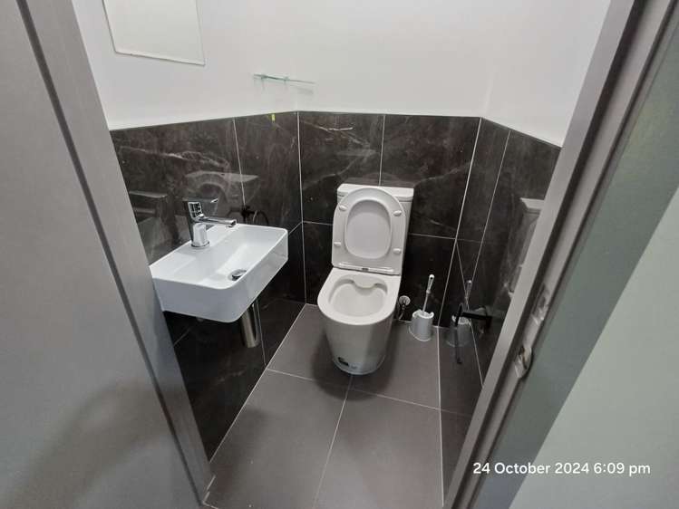 27 Eaton Road Hillsborough_19